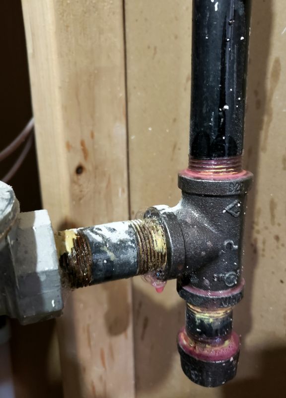 Gas Plumbing Leak Repair